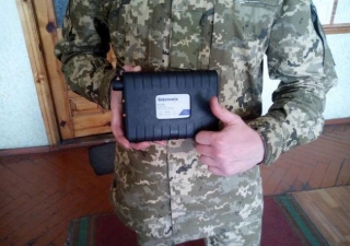 Волонтери купили та відправили на фронт ультрасучасну &laquo;прослушку&raquo;. ФОТО