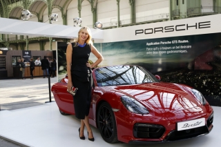 Від Шарапової тікають спонсори: Porsche наслідує Nike та Tag Hauer