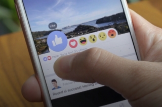 Facebook розділив лайк на шість емоцій