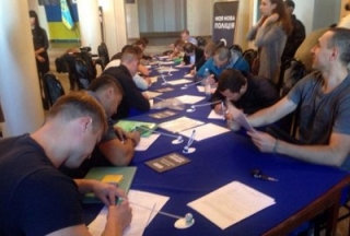 Сьогодні розпочався набір патрульних до нової поліції в Краматорську і Слов'янську