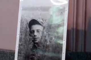 У Дніпропетровську "кіборг" презентував фотохроніку подій у зоні АТО