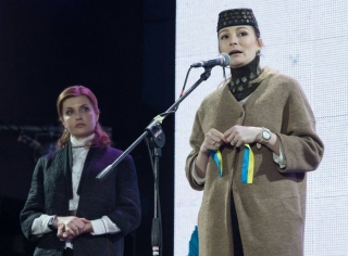 Марина Порошенко закликала світ голосувати за Джамалу