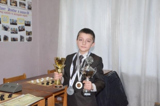 9-річний шашкіст з Ланчина став срібним призером чемпіонату світу у Нідерландах. ФОТО