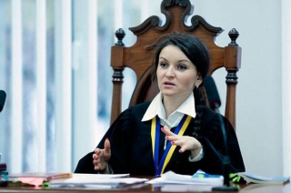 Скандальну суддю Царевич відсторонили від роботи
