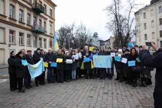 У Вільнюсі українці та литовці вшанували Великого Кобзаря та підтримали Надію Савченко
