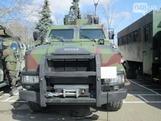 "Плазма і кондиціонер": в Одесі нацгвардійці похвалилися зброєю і військовою технікою