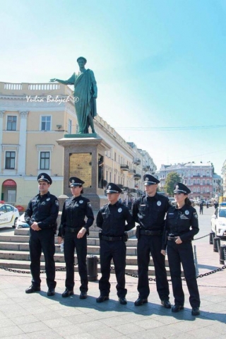 Одеські патрульні пройшли "бойове хрещення" вулицями міста