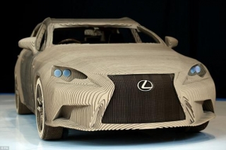 Lexus створив робочий автомобіль повністю із картону