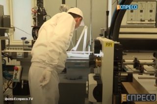 Українці почали отримувати паспорти сучасного зразка